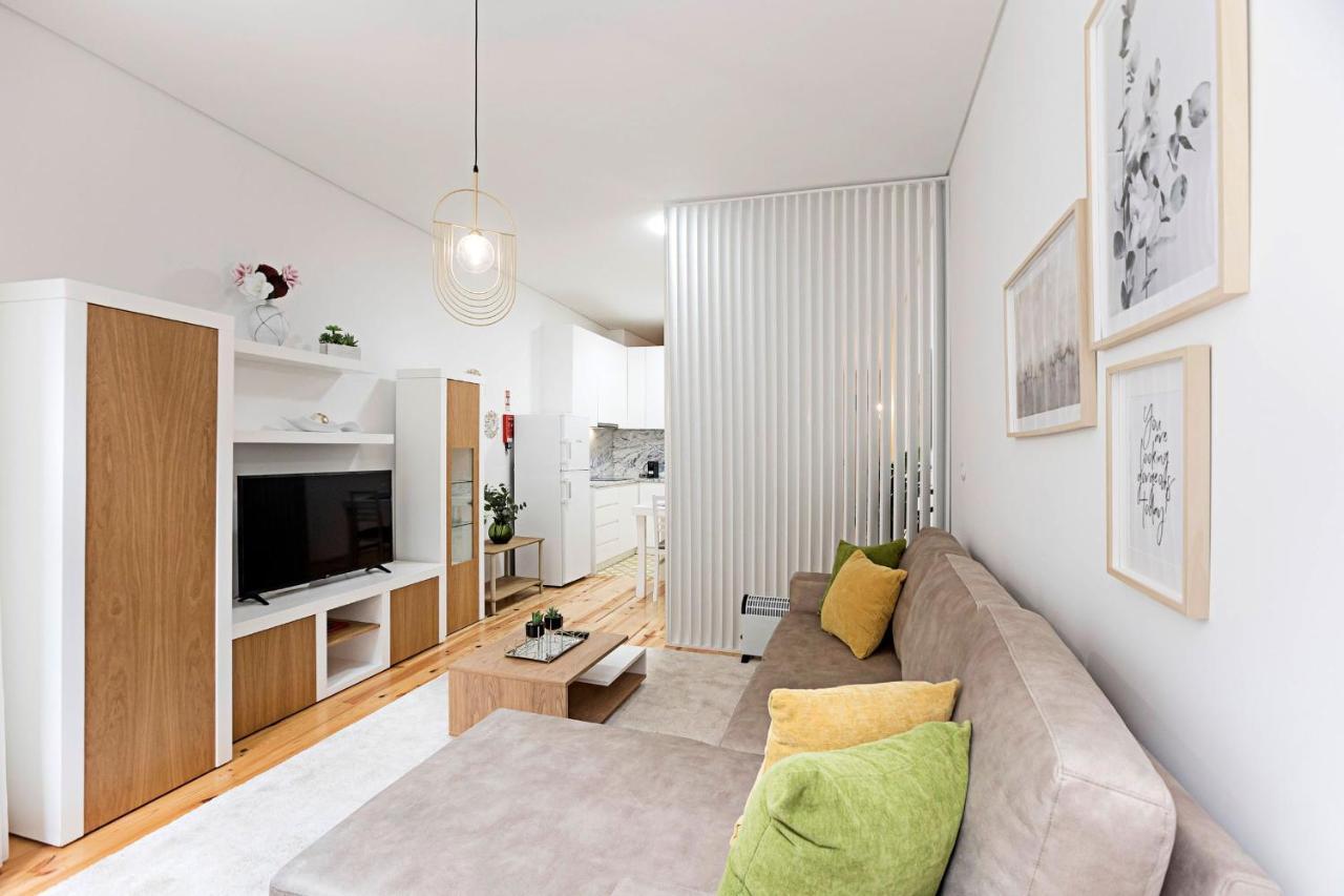 Loios 1Br Flat Downtown By Lovelystay Porto Exterior foto